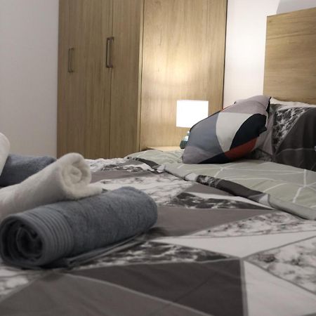 Sc6 - Modern & Spacious 2 Bed St. Paul's Bay Ngoại thất bức ảnh
